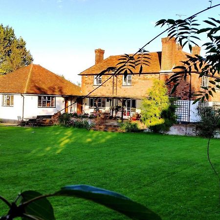 Iffin Farmhouse Canterbury Exterior photo