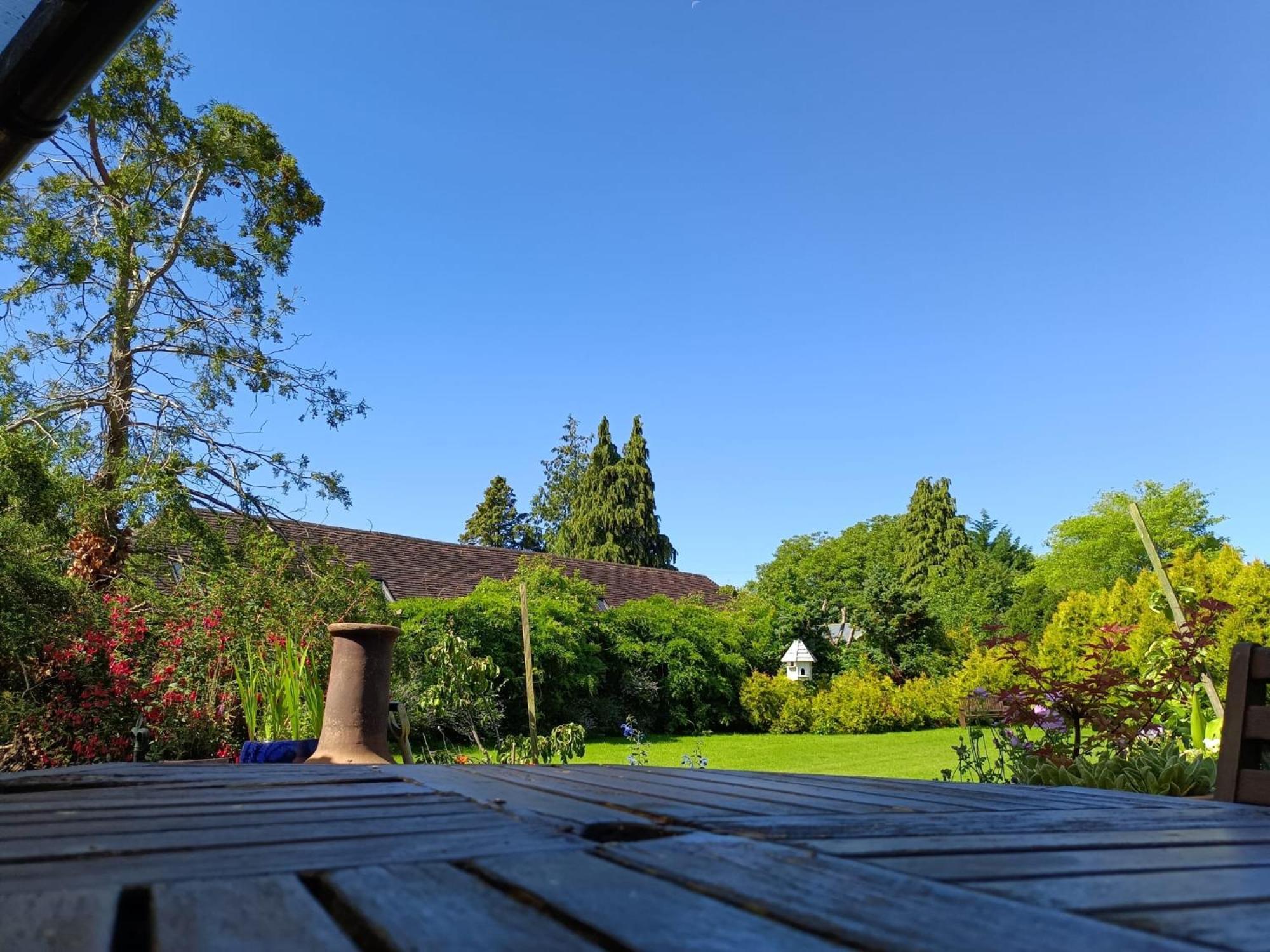 Iffin Farmhouse Canterbury Exterior photo